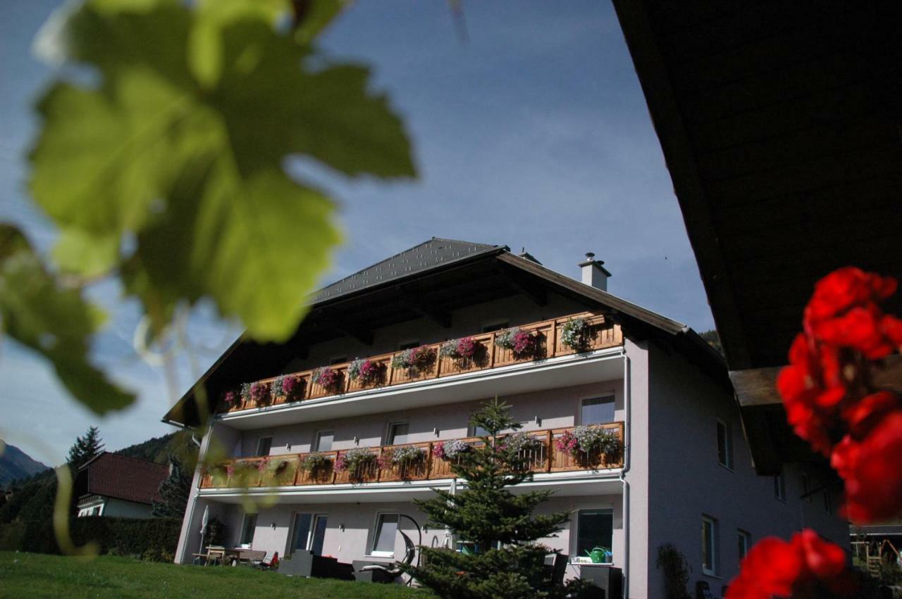 Appartement Haus Moser Sankt Michael im Lungau Luaran gambar